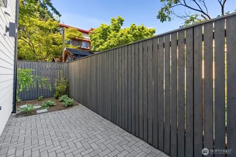 4412 Corliss Avenue N Seattle WA 98103