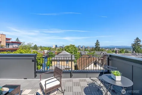 4412 Corliss Avenue N Seattle WA 98103