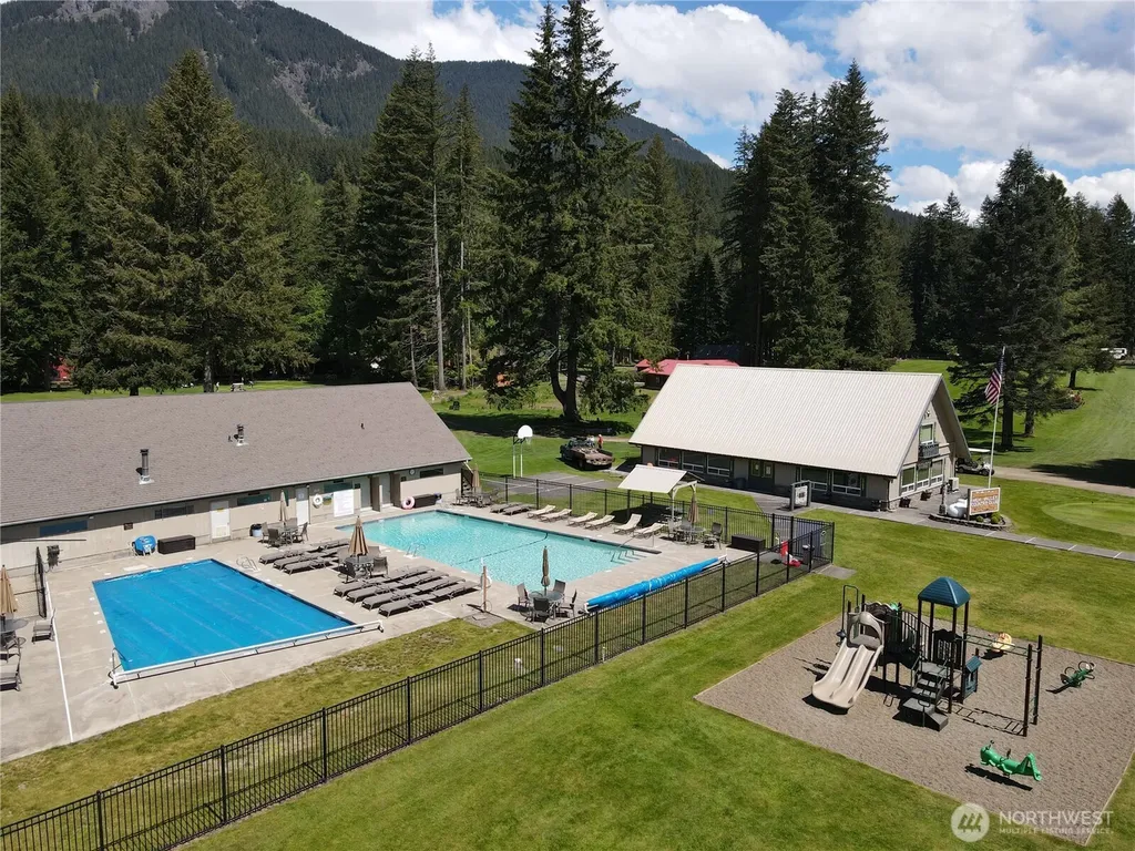 139 Mount Rainier Drive Packwood WA 98361