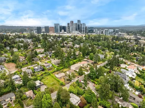 9510 Lake Washington Boulevard NE Bellevue WA 98004