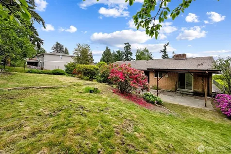 9510 Lake Washington Boulevard NE Bellevue WA 98004