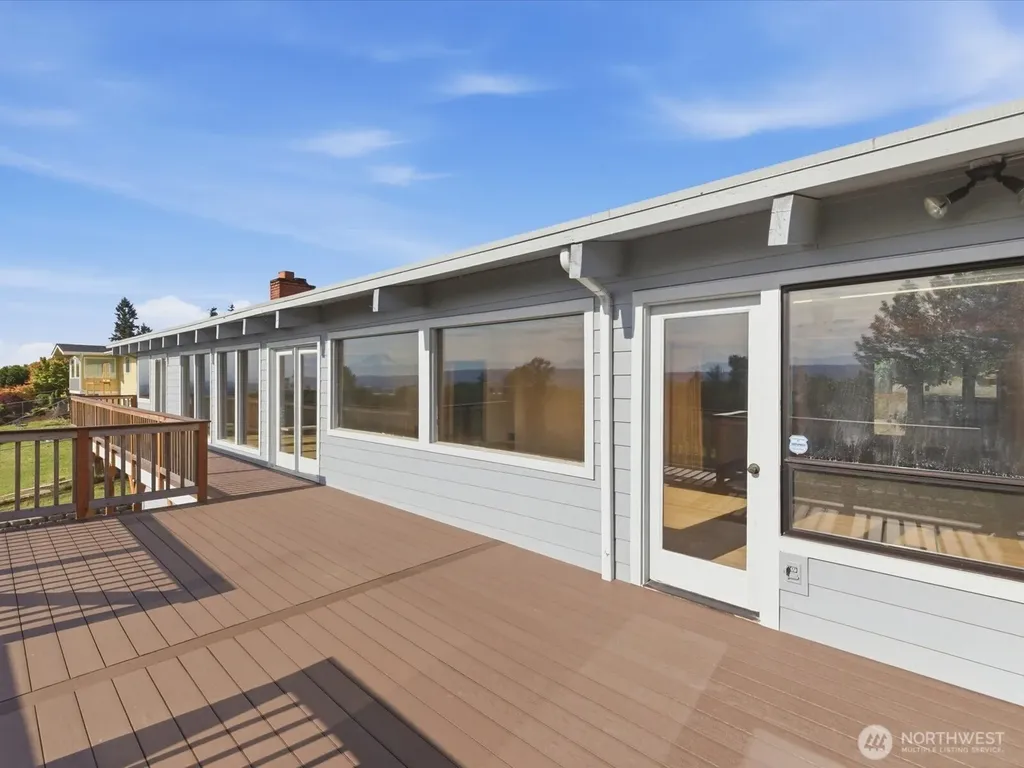 18206 51st Avenue S Seatac WA 98188