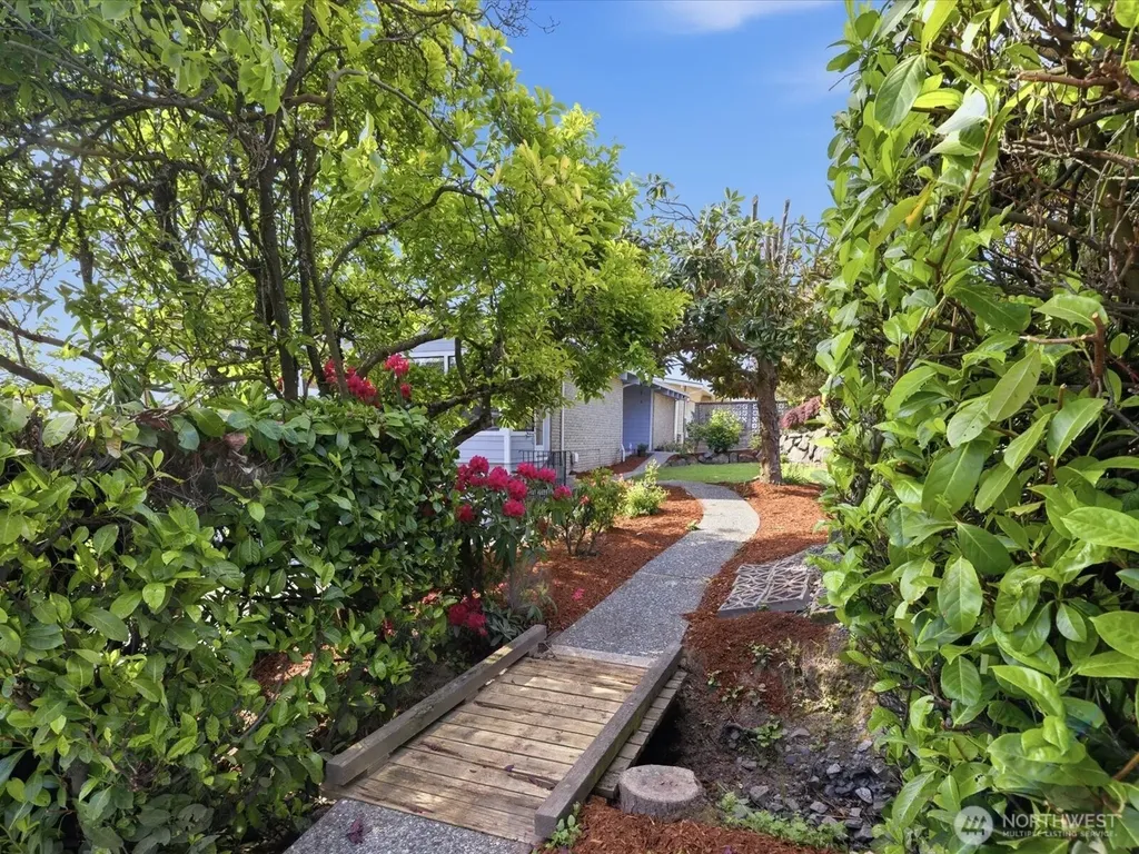 18206 51st Avenue S Seatac WA 98188