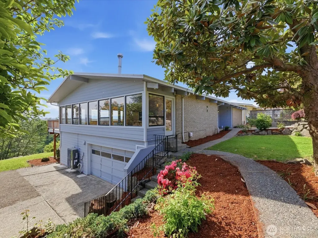 18206 51st Avenue S Seatac WA 98188