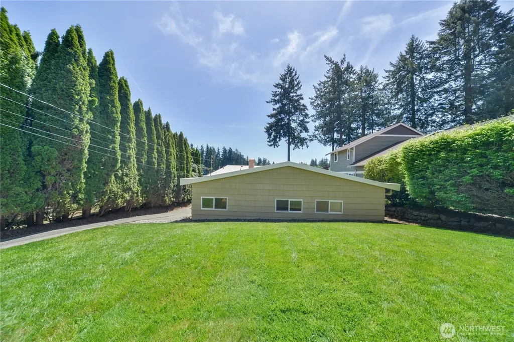 2605 S 304th Street Federal Way WA 98003