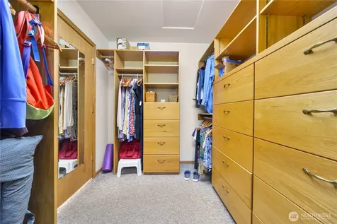 2605 S 304th Street Federal Way WA 98003
