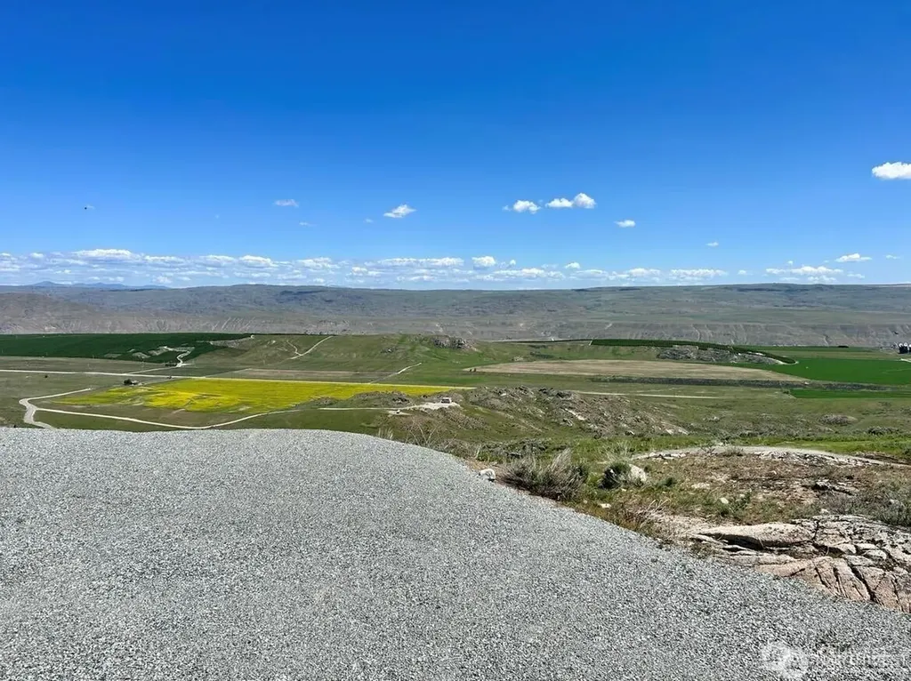 13 Little Spur Lane Brewster WA 98812