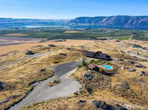 13 Little Spur Lane Brewster WA 98812