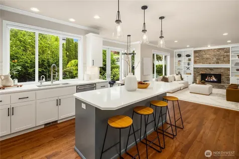 1630 28th Avenue NE Issaquah WA 98029