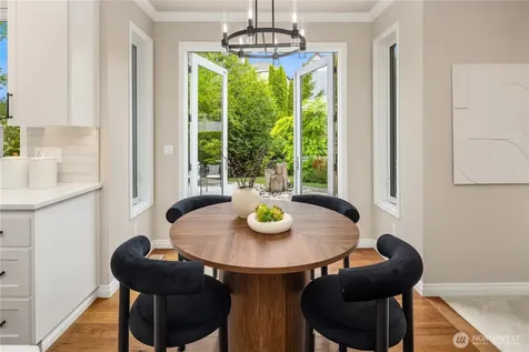 1630 28th Avenue NE Issaquah WA 98029