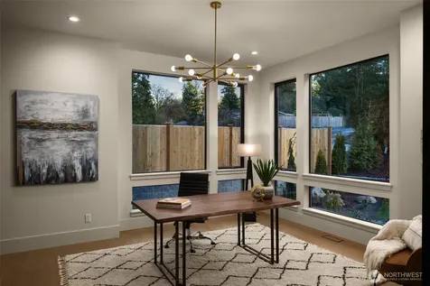 14948 SE 43rd Street Bellevue WA 98006