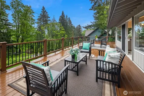 17707 SE 60th Street Bellevue WA 98006