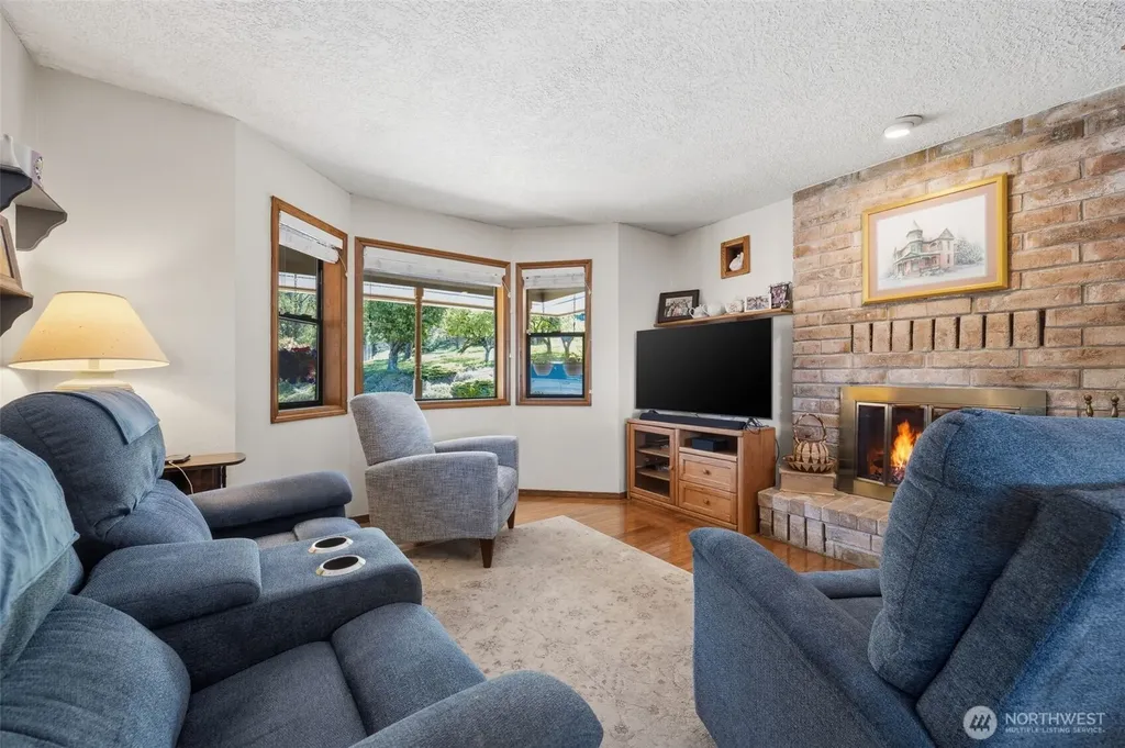 622 Confer Road Kalama WA 98625