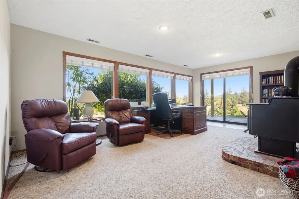622 Confer Road Kalama WA 98625