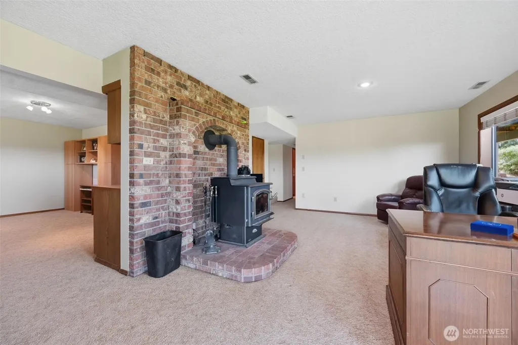 622 Confer Road Kalama WA 98625