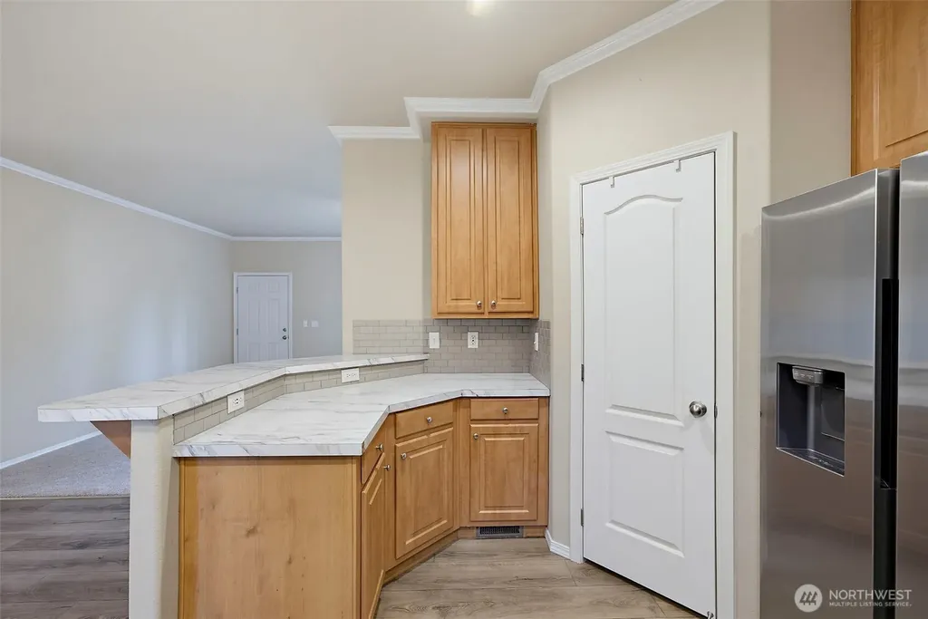 19718 14th Street NW Lakebay WA 98349