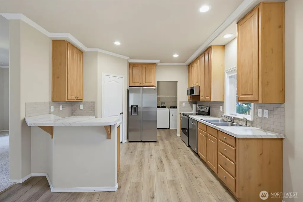 19718 14th Street NW Lakebay WA 98349