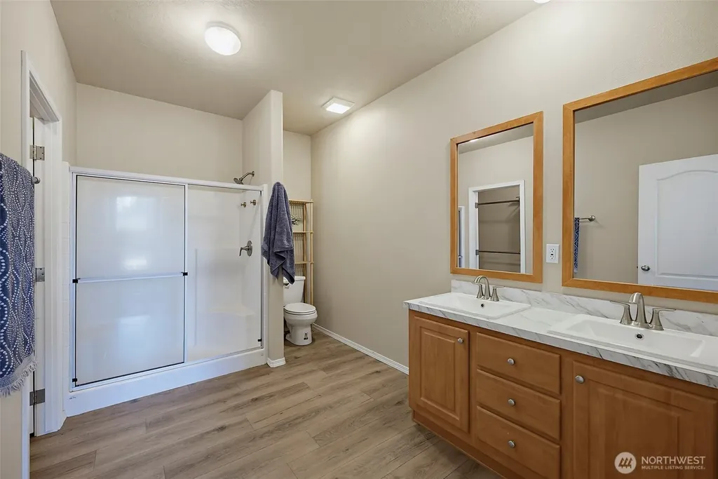 19718 14th Street NW Lakebay WA 98349