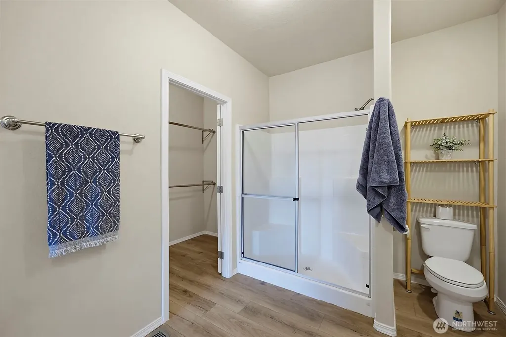 19718 14th Street NW Lakebay WA 98349