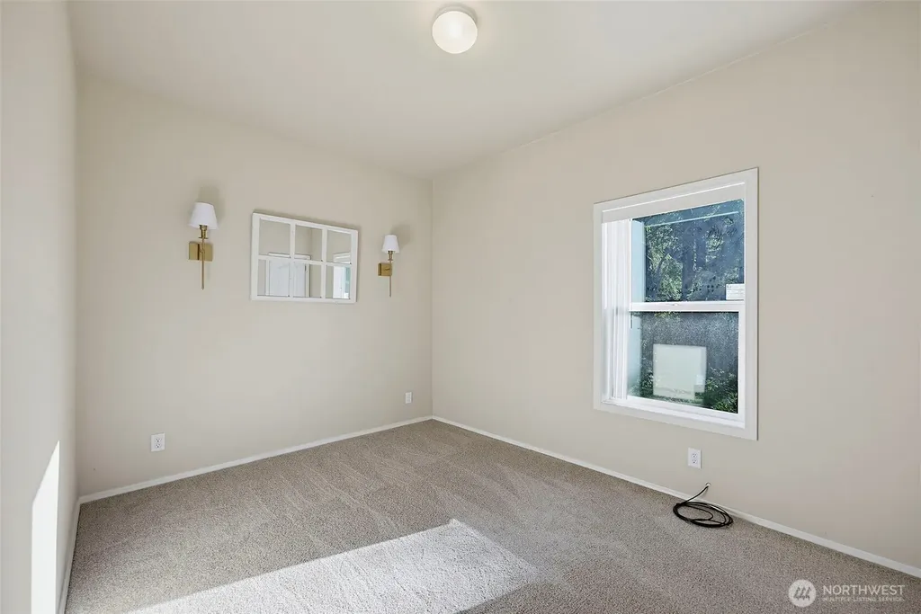 19718 14th Street NW Lakebay WA 98349