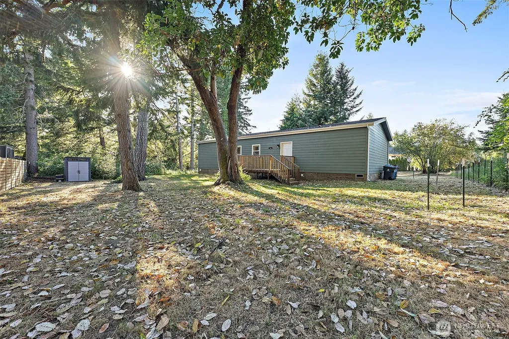 19718 14th Street NW Lakebay WA 98349