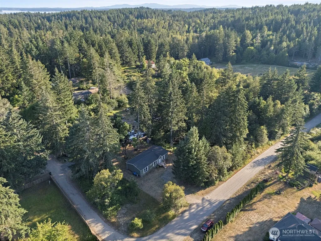 19718 14th Street NW Lakebay WA 98349