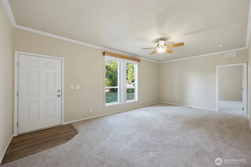 19718 14th Street NW Lakebay WA 98349
