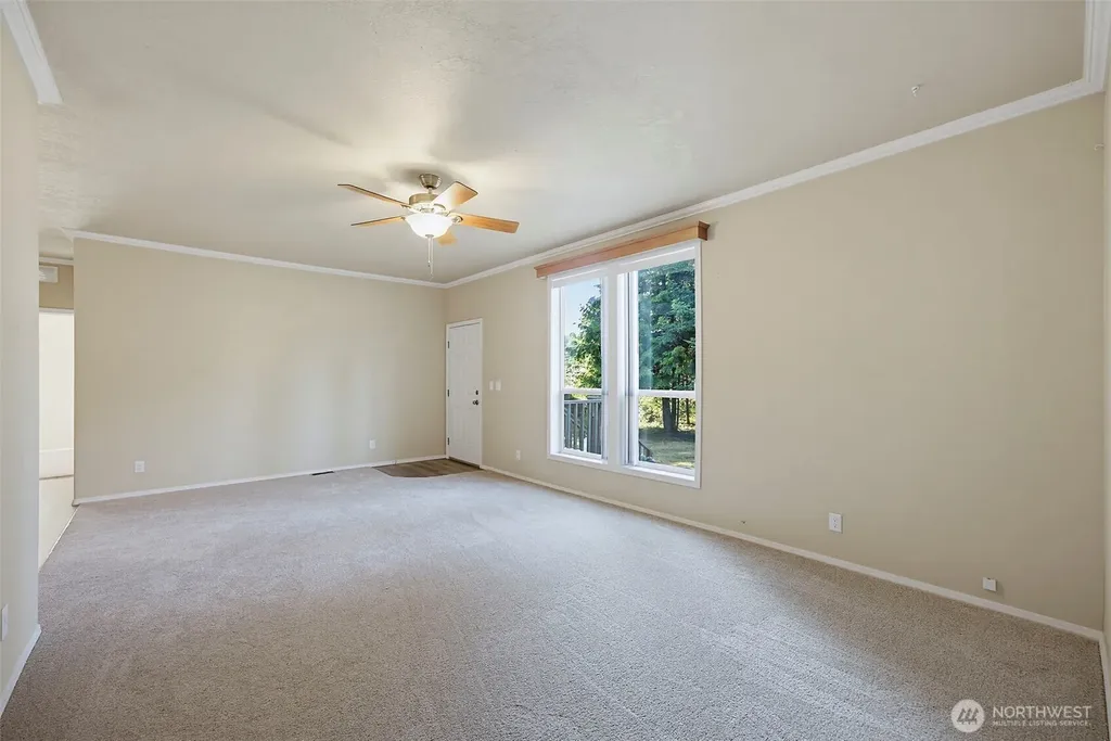 19718 14th Street NW Lakebay WA 98349