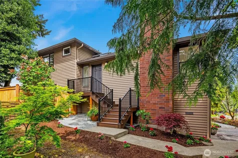 3039 50th Avenue SW Seattle WA 98116