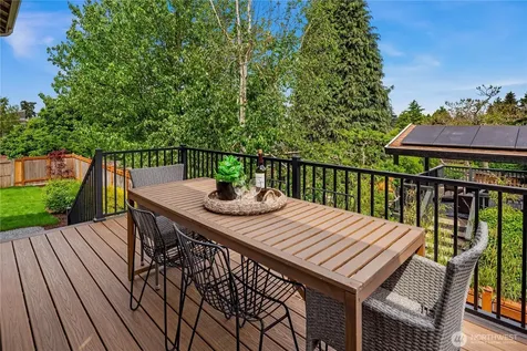 3039 50th Avenue SW Seattle WA 98116