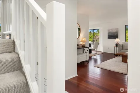 3039 50th Avenue SW Seattle WA 98116