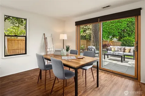 3039 50th Avenue SW Seattle WA 98116
