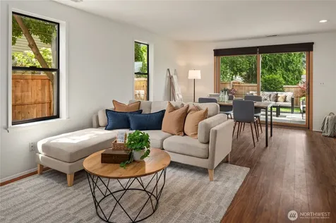 3039 50th Avenue SW Seattle WA 98116