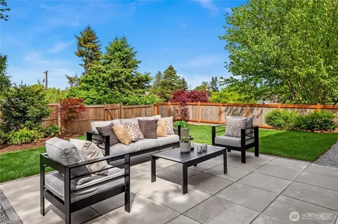 3039 50th Avenue SW Seattle WA 98116