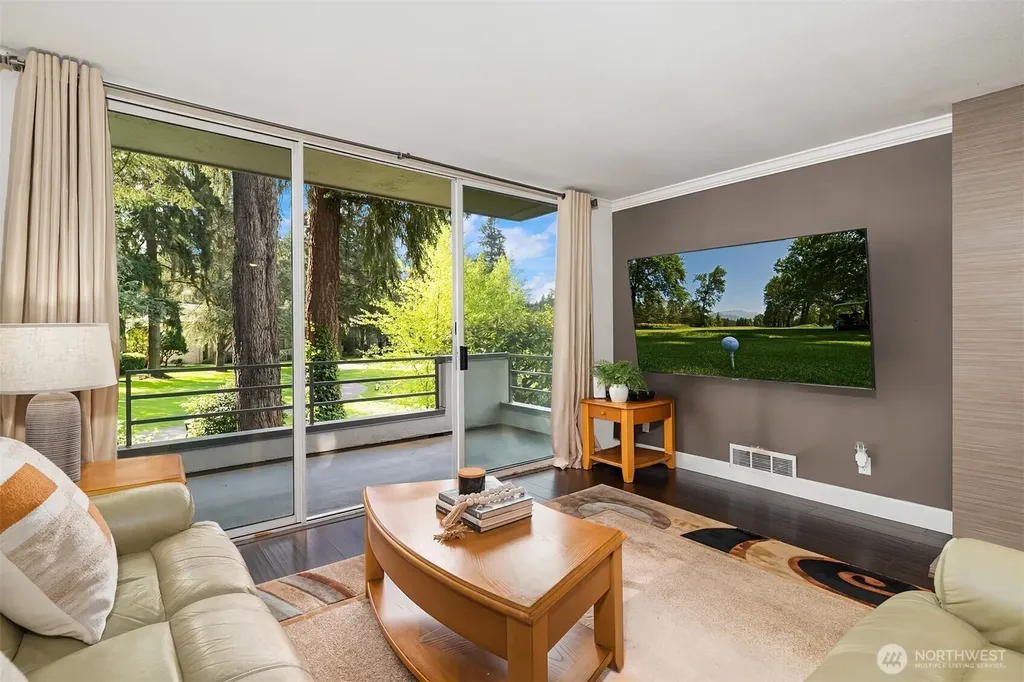 17001 Inglewood Road NE Kenmore WA 98028