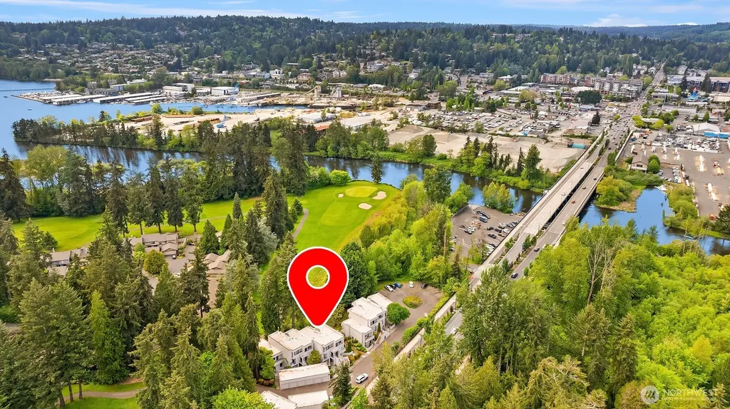 17001 Inglewood Road NE Kenmore WA 98028