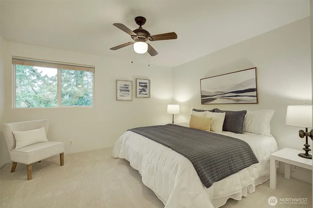 918 N 165th Street Shoreline WA 98133