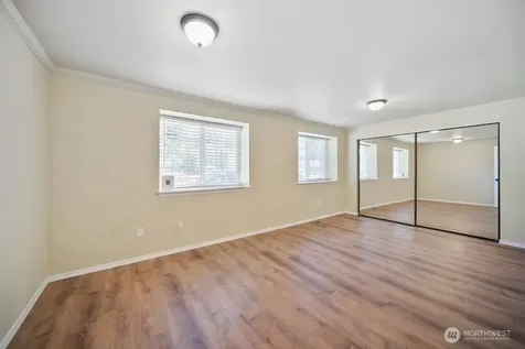 5904 157th Street Court E Puyallup WA 98375