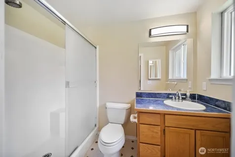 5904 157th Street Court E Puyallup WA 98375