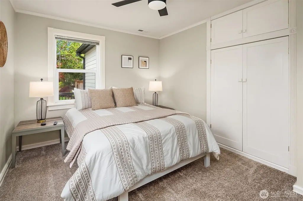 618 Alder Street Edmonds WA 98020