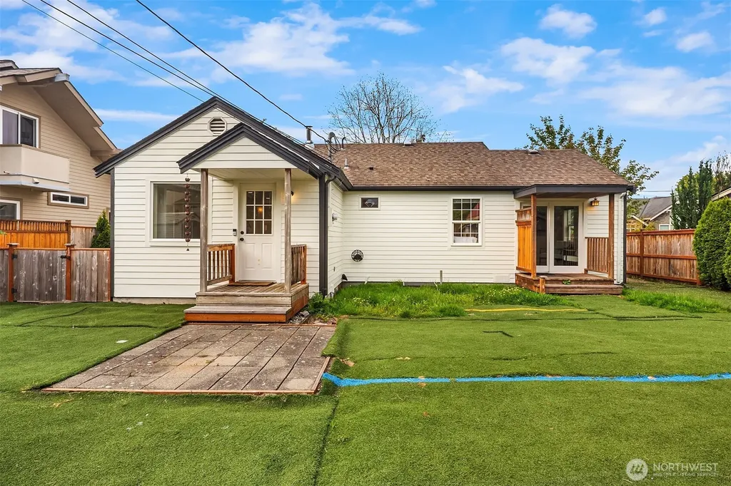 618 Alder Street Edmonds WA 98020