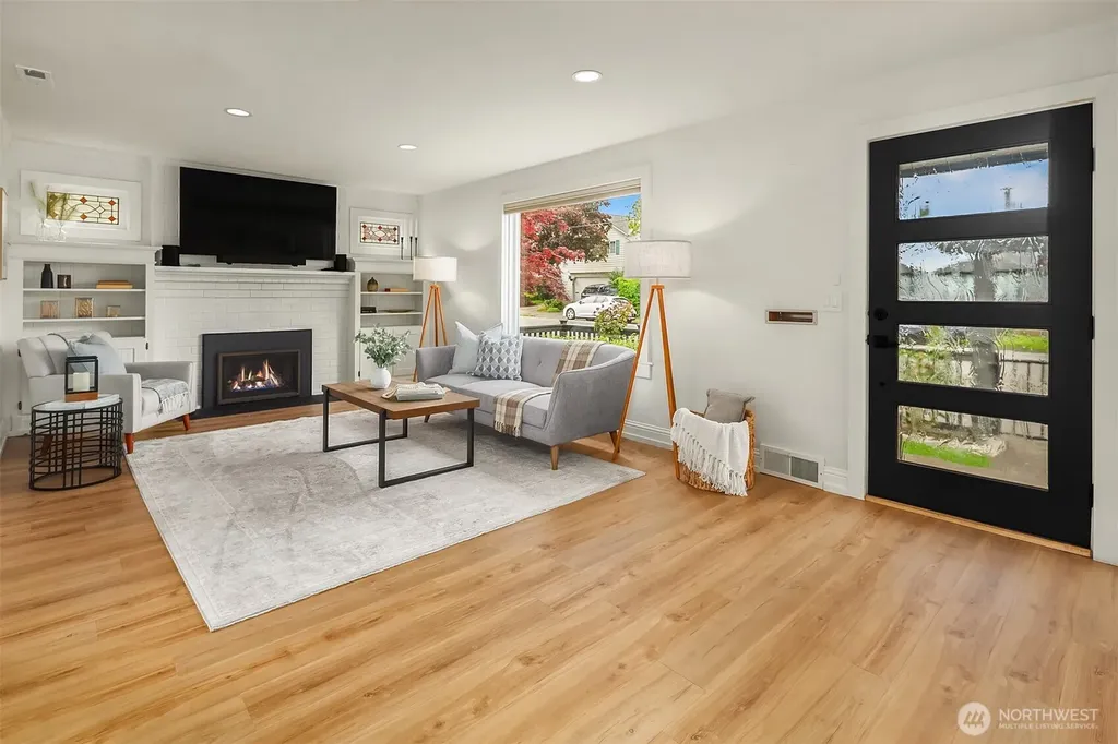618 Alder Street Edmonds WA 98020