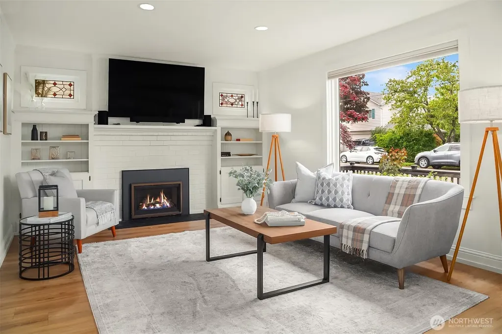 618 Alder Street Edmonds WA 98020