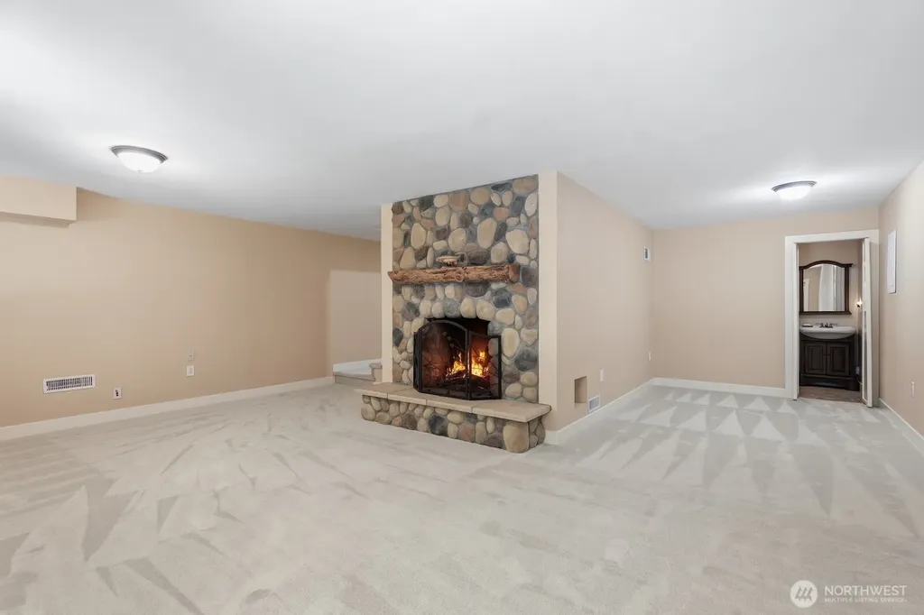 6922 232nd Avenue NE Redmond WA 98053
