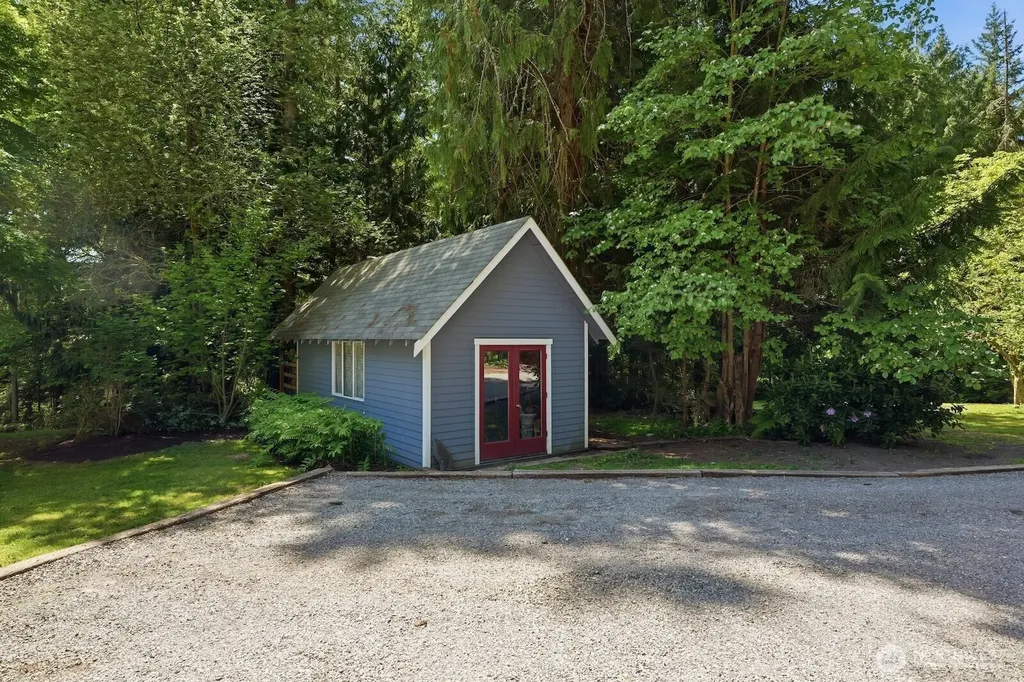 6922 232nd Avenue NE Redmond WA 98053
