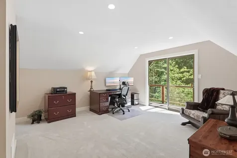 6922 232nd Avenue NE Redmond WA 98053
