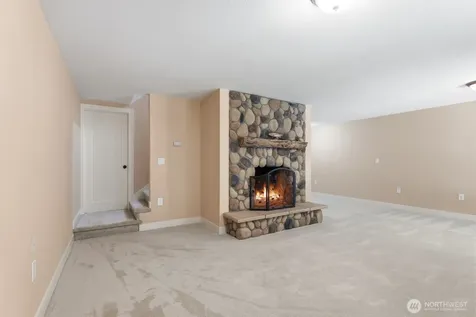 6922 232nd Avenue NE Redmond WA 98053