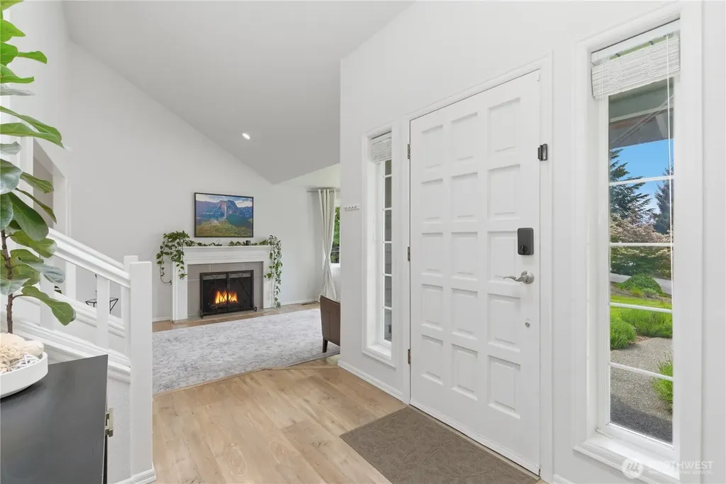 209 Casey Court Steilacoom WA 98388