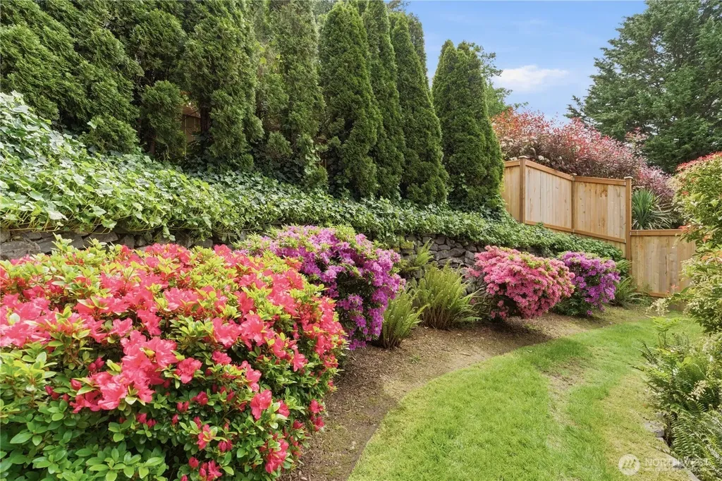 209 Casey Court Steilacoom WA 98388