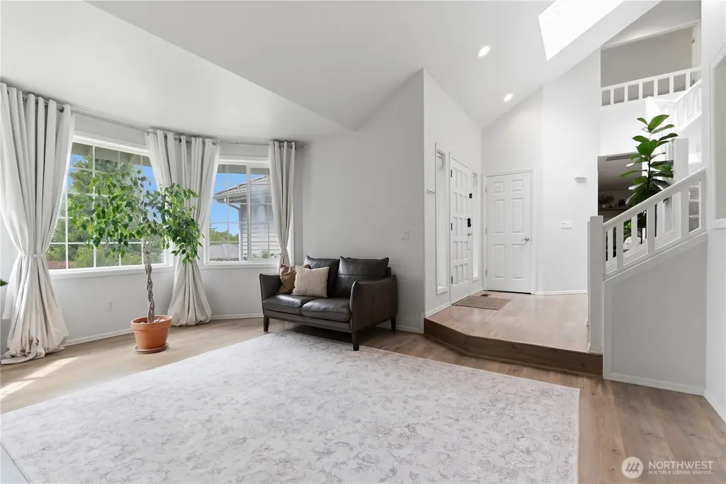 209 Casey Court Steilacoom WA 98388